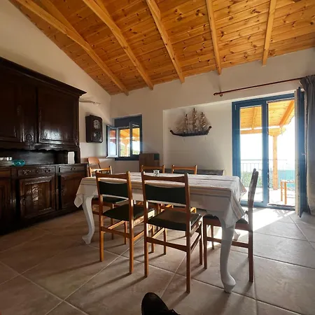 度假居 Sarantopoyloy Eleni *